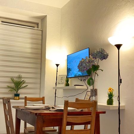 Central Private Apartment-7Pax Budapest Exteriör bild