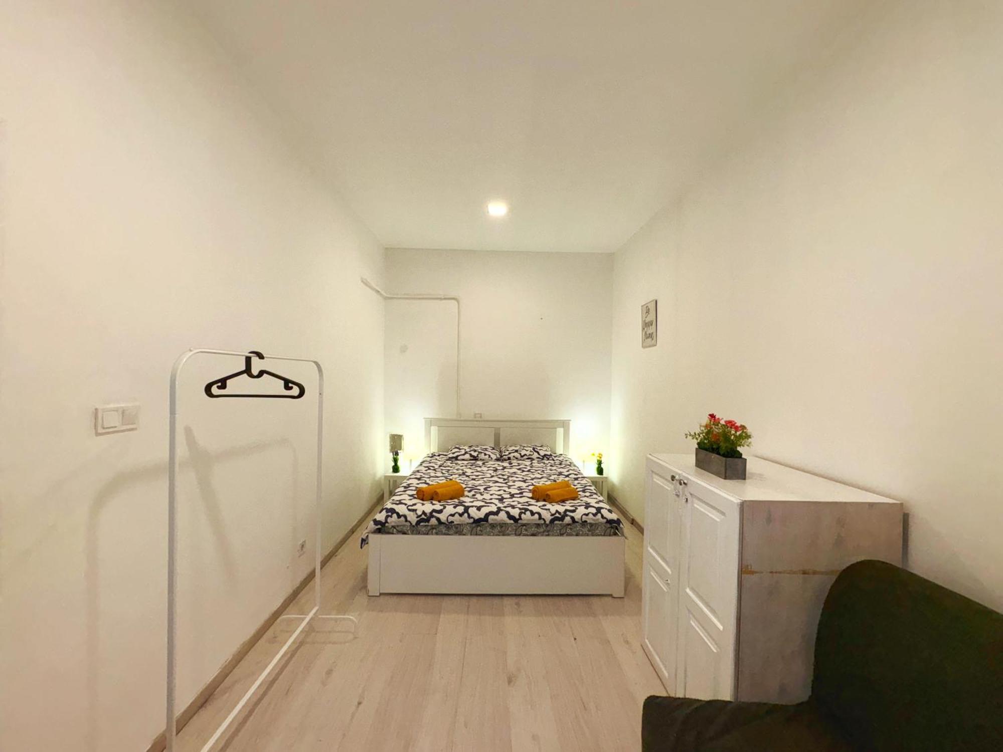 Central Private Apartment-7Pax Budapest Exteriör bild